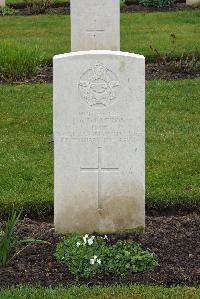 Harrogate (Stonefall) Cemetery - Patton, Henry Rupert Dvnstan